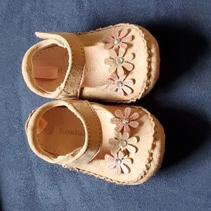 Infant/Toddler "Leather" Shoe